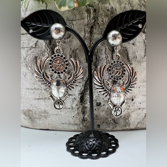 Ancient Egyptian Beetles Spiritual Statement Earrings  -  Eye of Ra Earrings - Picture 10 of 10